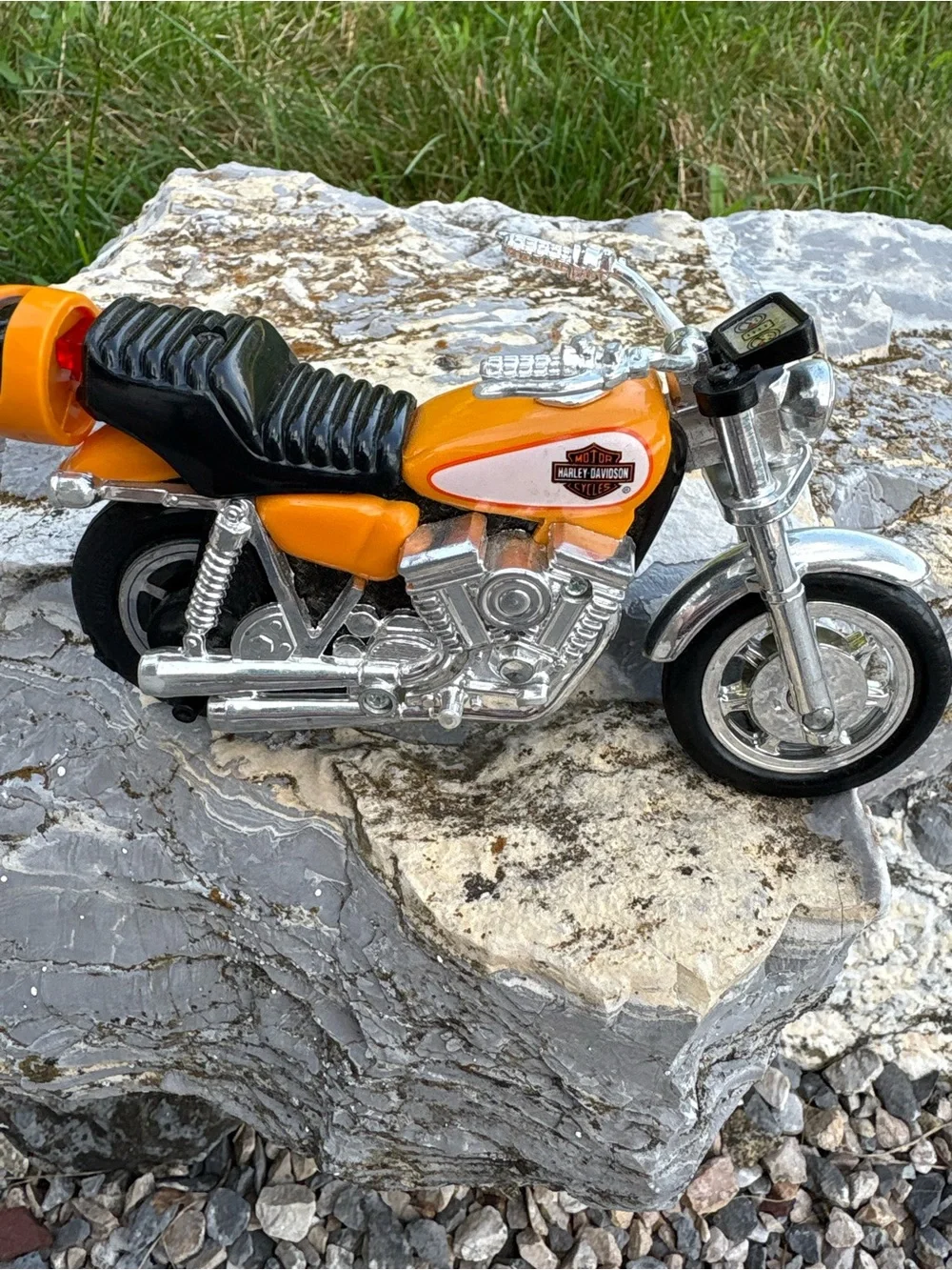 Harley-Davidson Orange Mini Motorcycle Toy Matchbox Vintage Clean Pet/SmokeFree